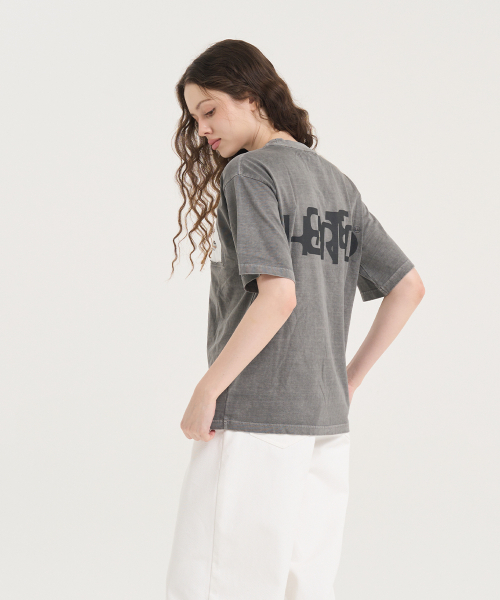 LEVHEARTED(レブハティッド)の「ジオコソ 半袖Tシャツ - グレー(Tシャツ/カットソー・レディース・チャコールグレー・FREE)」の4枚目の写真