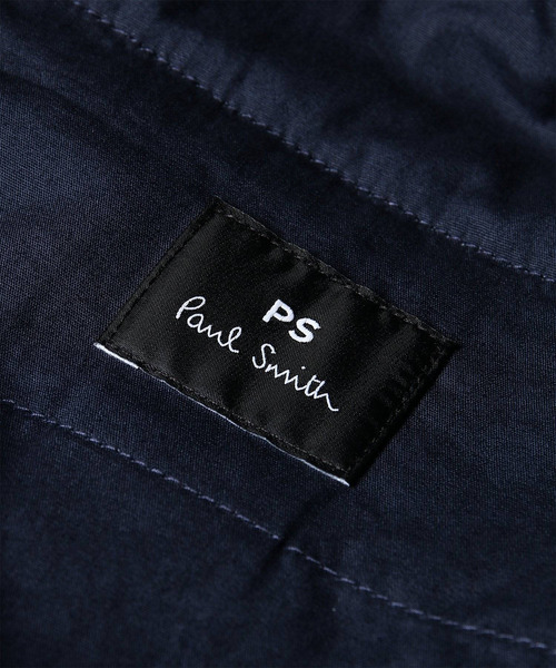 PS Paul Smith(ピーエスポールスミス)の「シャイニーシアサッカー ワイドカーゴパンツ / 162110 BP1000(カーゴパンツ・メンズ・ブラック/ネイビー/オフホワイト・MEDIUM/SMALL/XX-LARGE/X-LARGE/LARGE)」の10枚目の写真