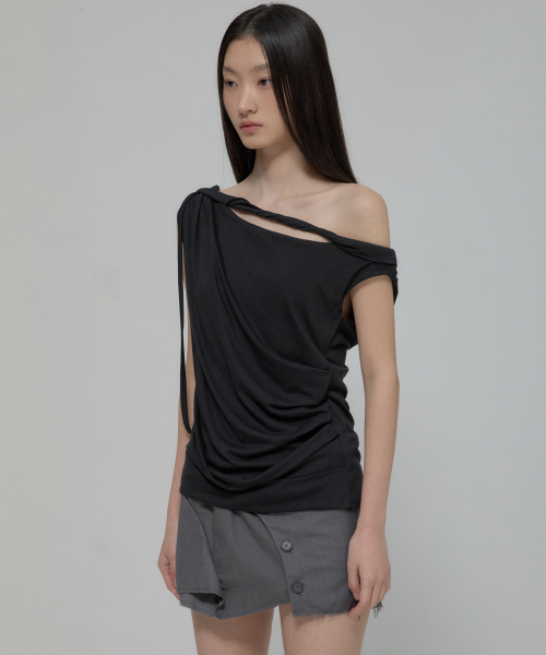 FLAREUP（フレアアップ）の「Braided Drape One-Shoulder Top (FL-140_Black)（Tシャツ/カットソー・レディース・ブラック・OS）」の11枚目の写真