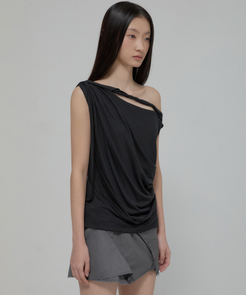 FLAREUP（フレアアップ）の「Braided Drape One-Shoulder Top (FL-140_Black)（Tシャツ/カットソー・レディース・ブラック・OS）」の12枚目の写真