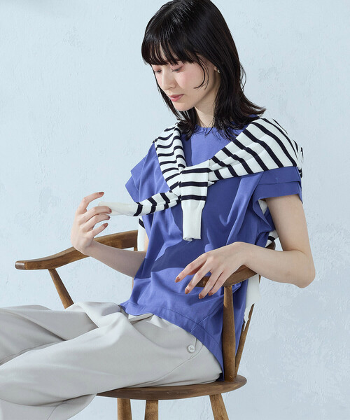 COMME CA ISM(コムサイズム)の「【接触冷感】袖タックTシャツ(Tシャツ/カットソー・レディース・ブルー/カーキ/ブラック/ホワイト・MEDIUM/LARGE)」の4枚目の写真