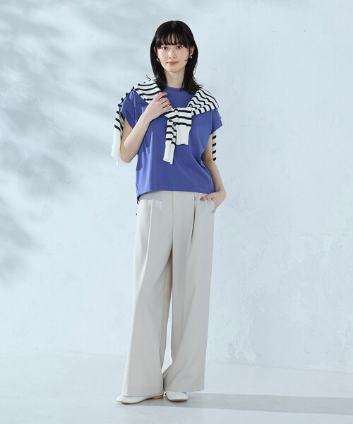 COMME CA ISM(コムサイズム)の「【接触冷感】袖タックTシャツ(Tシャツ/カットソー・レディース・ブルー/カーキ/ブラック/ホワイト・MEDIUM/LARGE)」の6枚目の写真