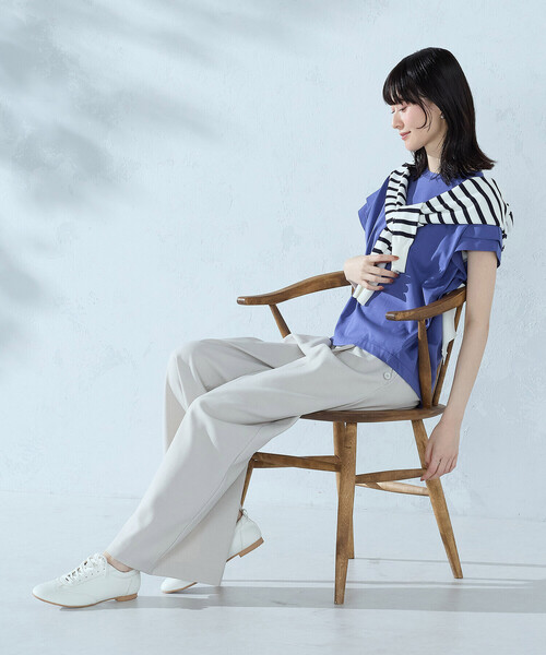 COMME CA ISM(コムサイズム)の「【接触冷感】袖タックTシャツ(Tシャツ/カットソー・レディース・ブルー/カーキ/ブラック/ホワイト・MEDIUM/LARGE)」の9枚目の写真