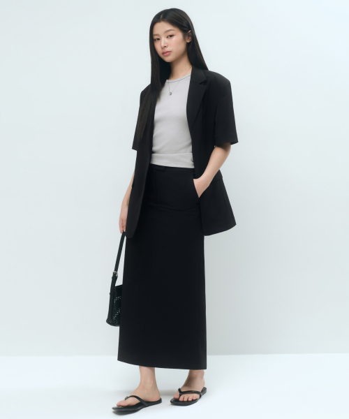 MUSINSA STANDARD WOMAN（ムシンサスタンダードウーマン）の「[クールタンダード] ウィメンズ ストレート マキシ スカート [ブラック]（スカート・レディース・その他・X-SMALL/SMALL/MEDIUM/LARGE）」の3枚目の写真