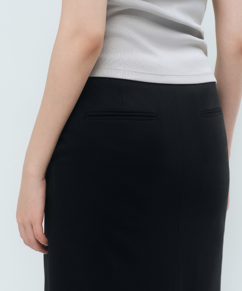 MUSINSA STANDARD WOMAN（ムシンサスタンダードウーマン）の「[クールタンダード] ウィメンズ ストレート マキシ スカート [ブラック]（スカート・レディース・その他・X-SMALL/SMALL/MEDIUM/LARGE）」の9枚目の写真