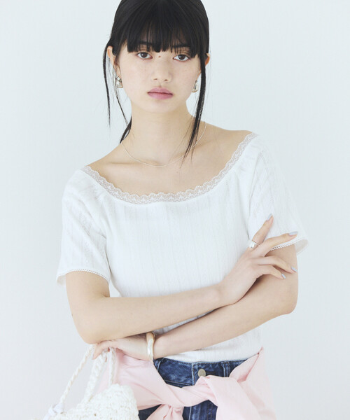 Firsthand(ファーストハンド)の「Firsthand/ファーストハンド ボートネック 針抜きニット レースTシャツ(Tシャツ/カットソー・レディース・オフホワイト/グレー/ブラック・FREE)」の5枚目の写真