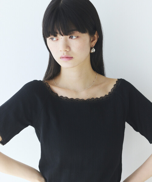 Firsthand(ファーストハンド)の「Firsthand/ファーストハンド ボートネック 針抜きニット レースTシャツ(Tシャツ/カットソー・レディース・オフホワイト/グレー/ブラック・FREE)」の3枚目の写真