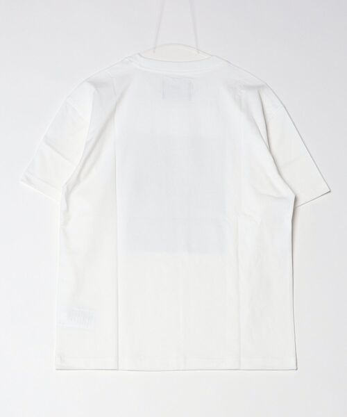 NEW BALANCE(ニューバランス)の「NB GREYフォトTシャツブラウン(Tシャツ/カットソー・メンズ・ホワイト・XX-LARGE/X-LARGE/LARGE/MEDIUM/SMALL)」の6枚目の写真
