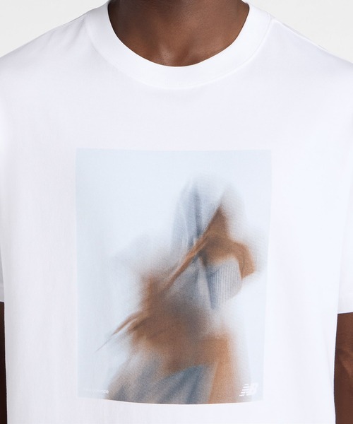 NEW BALANCE(ニューバランス)の「NB GREYフォトTシャツブラウン(Tシャツ/カットソー・メンズ・ホワイト・XX-LARGE/X-LARGE/LARGE/MEDIUM/SMALL)」の4枚目の写真