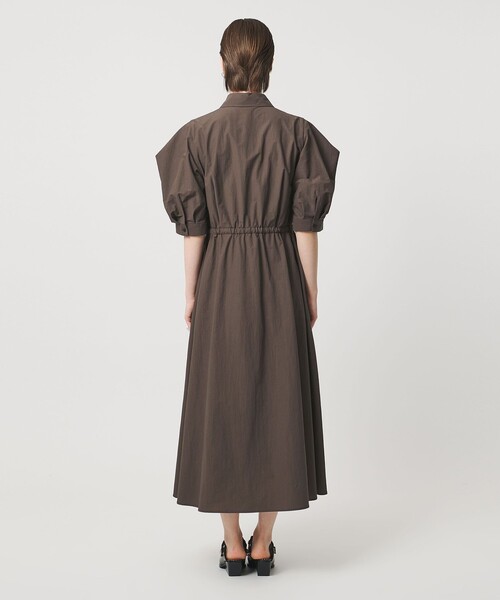 ASTRAET（アストラット）の「＜ASTRAET＞パワーショルダー フレアワンピース（ワンピース・レディース・ブラック/ダークブラウン・FREE）」の7枚目の写真