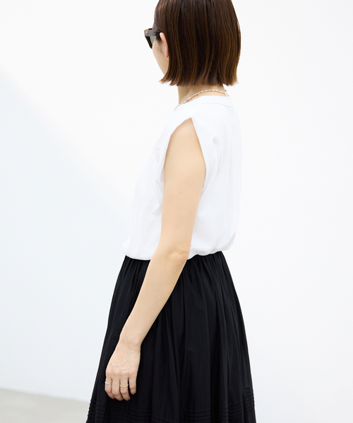 IENA(イエナ)の「ATON/エイトン FRESCA SINGLEJERSEY NS ノースリーブ(Tシャツ/カットソー・レディース・ブラック系その他/ピンク系その他/ホワイト/ブラウン・FREE)」の18枚目の写真