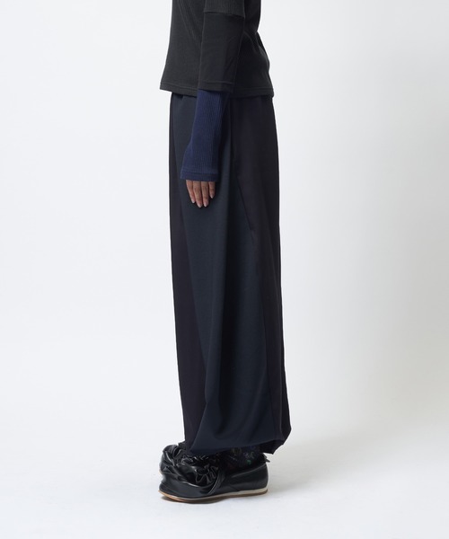 gomme（ゴム）の「ツイストツイルパンツ（その他パンツ・レディース・ネイビー/ブラック・MEDIUM）」の10枚目の写真