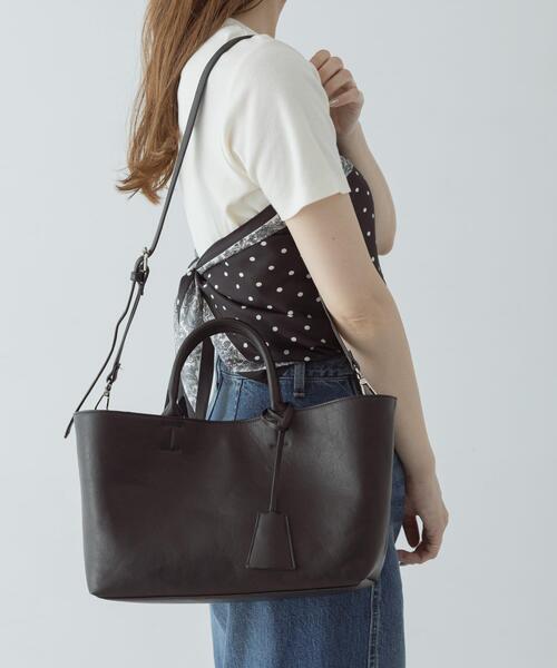 URBAN RESEARCH Sonny Label(アーバンリサーチサニーレーベル)の「2WAYワイドハンドバッグ(ハンドバッグ・レディース・ダークブラウン/ブラック・ONE)」の7枚目の写真