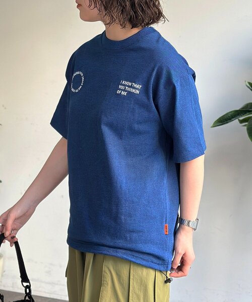 CPCM(シーピーシーエム)の「カットデニム胸刺繍T(Tシャツ/カットソー・レディース・サックスブルー/ブラック/ブルー・SMALL/MEDIUM/LARGE)」の5枚目の写真