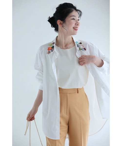 cawaii(カワイイ)の「襟元で魅せるボタンコレクションシャツトップス(シャツ/ブラウス・レディース・ホワイト・FREE)」の8枚目の写真