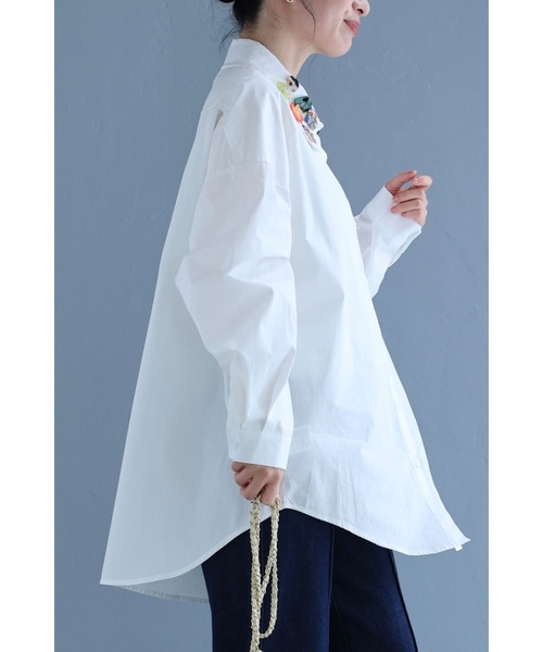 cawaii(カワイイ)の「襟元で魅せるボタンコレクションシャツトップス(シャツ/ブラウス・レディース・ホワイト・FREE)」の9枚目の写真