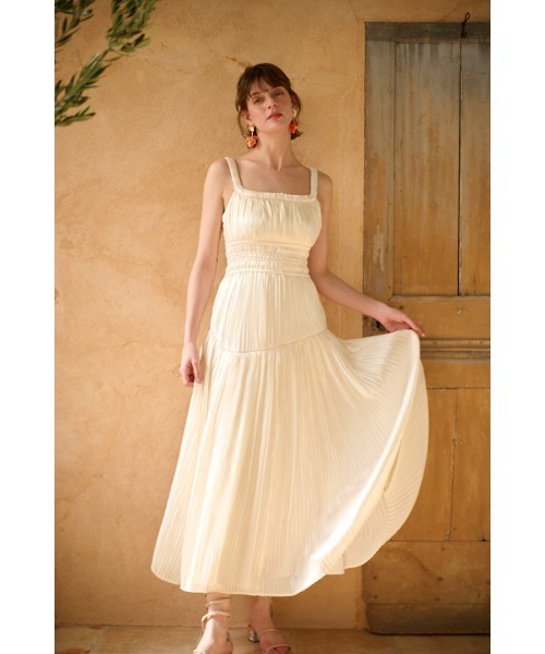Viella Dress シャインプリーツギャザリングドレス（ワンピース