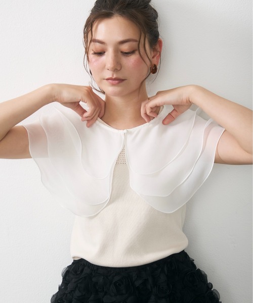 Lunea(ルネア)の「【リボン取り外し可】2wayチュールレイヤードつけ襟 / 2-way layered tulle collar(付け襟・レディース・ベージュ/ホワイト・FREE)」の3枚目の写真