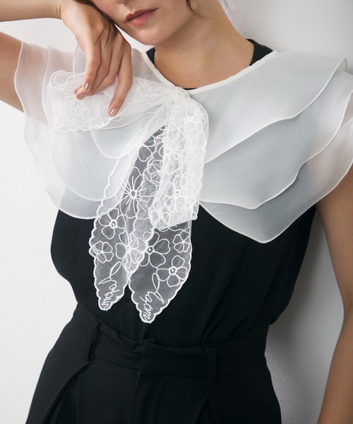 Lunea(ルネア)の「【リボン取り外し可】2wayチュールレイヤードつけ襟 / 2-way layered tulle collar(付け襟・レディース・ベージュ/ホワイト・FREE)」の6枚目の写真