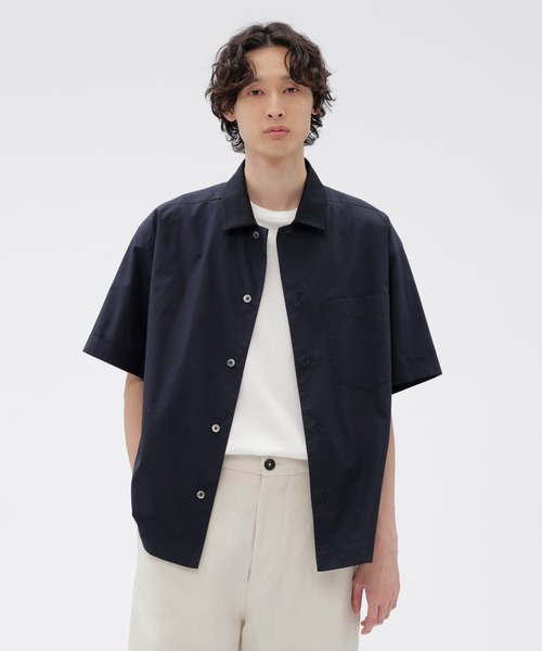 MARGARET HOWELL(マーガレットハウエル)の「HIGHDENSE COTTON PLAINWEAVE Ⅱ(シャツ/ブラウス・メンズ・ネイビー/ライトグレー・SMALL/MEDIUM/LARGE)」の1枚目の写真