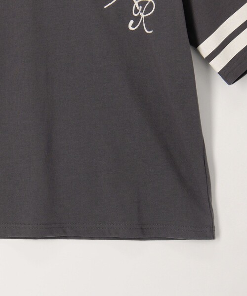 fredy couleur(フレディクルール)の「刺繍ロゴ&袖ラインTee(Tシャツ/カットソー・レディース・ロイヤルブルー/オリーブ/チャコールグレー/オフホワイト・M)」の22枚目の写真