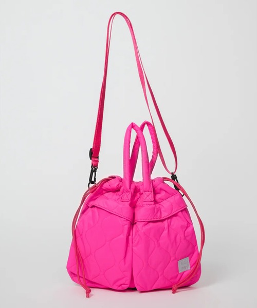 MIS（エムアイエス）の「【MIS】MILITARY QUILTED HELMET BAG / ミリタリーキルトヘルメットバッグ（トートバッグ・レディース・イエロー/ブルー/ブラック/ピンク/グリーン/ベージュ・FREE）」の6枚目の写真
