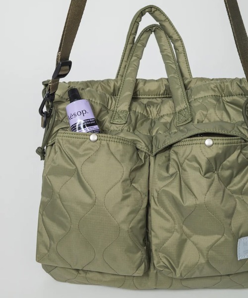 MIS（エムアイエス）の「【MIS】MILITARY QUILTED HELMET BAG / ミリタリーキルトヘルメットバッグ（トートバッグ・レディース・イエロー/ブルー/ブラック/ピンク/グリーン/ベージュ・FREE）」の11枚目の写真