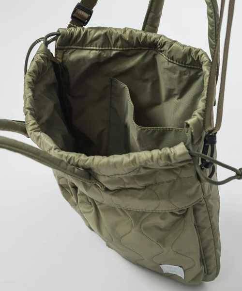 MIS（エムアイエス）の「【MIS】MILITARY QUILTED HELMET BAG / ミリタリーキルトヘルメットバッグ（トートバッグ・レディース・イエロー/ブルー/ブラック/ピンク/グリーン/ベージュ・FREE）」の12枚目の写真