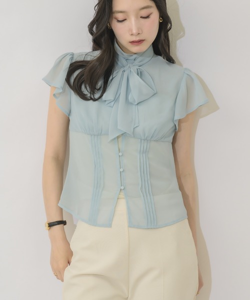 NEUNA(ヌナ)の「【上品な韓国オンニスタイルに◎】リボンタイフェミニンブラウス(シャツ/ブラウス・レディース・アイボリー/ブルー/ブラック・FREE)」の10枚目の写真