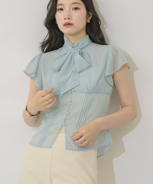 NEUNA(ヌナ)の「【上品な韓国オンニスタイルに◎】リボンタイフェミニンブラウス(シャツ/ブラウス・レディース・アイボリー/ブルー/ブラック・FREE)」の11枚目の写真