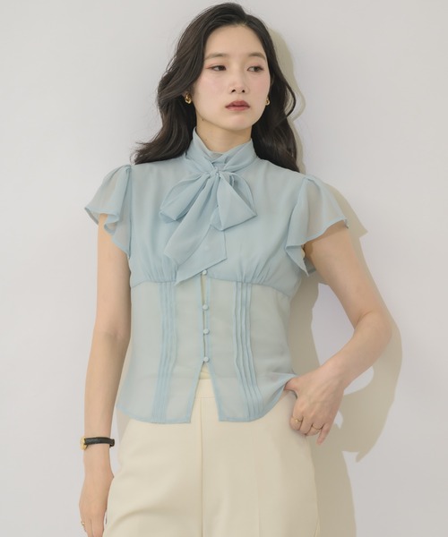 NEUNA(ヌナ)の「【上品な韓国オンニスタイルに◎】リボンタイフェミニンブラウス(シャツ/ブラウス・レディース・アイボリー/ブルー/ブラック・FREE)」の13枚目の写真