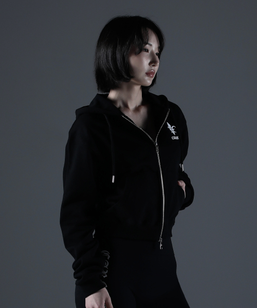 CARMID（カミド）の「(W) ノーブルレタリングクロップフードジップアップ [ブラック]（パーカー・レディース・その他・1/2）」の10枚目の写真
