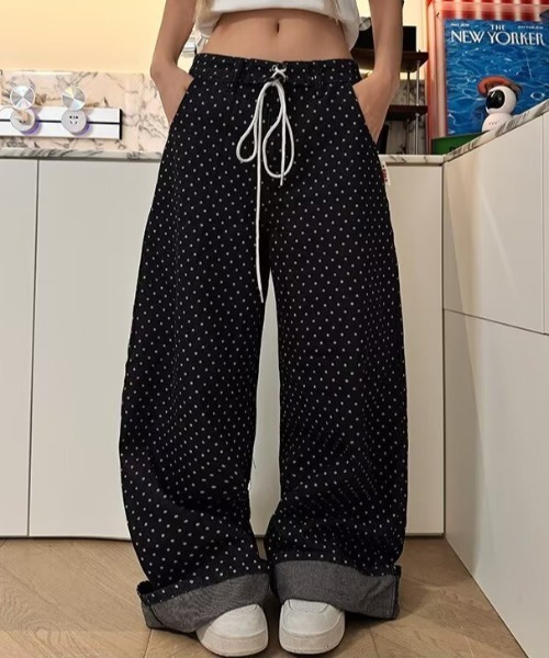 lilful（リルフル）の「【26年春夏新作】ドット柄 フロントレースアップ ワイドデニムパンツ（デニムパンツ・レディース・ドット・L/M）」の16枚目の写真