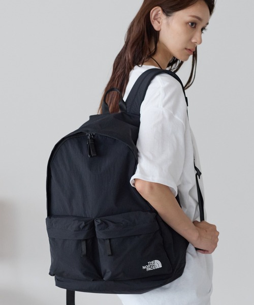 THE NORTH FACE(ザノースフェイス)の「【THE NORTH FACE/ザ・ノースフェイス】軽量 デイリーマルチリュック/バックパック/TNF DAY PACK/ユニセックス(バックパック/リュック・レディース・ブラック・FREE)」の6枚目の写真