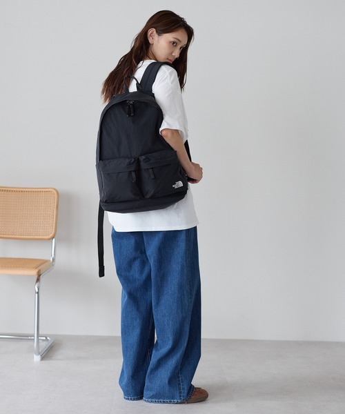 THE NORTH FACE(ザノースフェイス)の「【THE NORTH FACE/ザ・ノースフェイス】軽量 デイリーマルチリュック/バックパック/TNF DAY PACK/ユニセックス(バックパック/リュック・レディース・ブラック・FREE)」の10枚目の写真