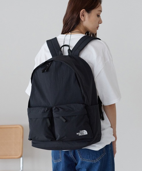 THE NORTH FACE(ザノースフェイス)の「【THE NORTH FACE/ザ・ノースフェイス】軽量 デイリーマルチリュック/バックパック/TNF DAY PACK/ユニセックス(バックパック/リュック・レディース・ブラック・FREE)」の7枚目の写真