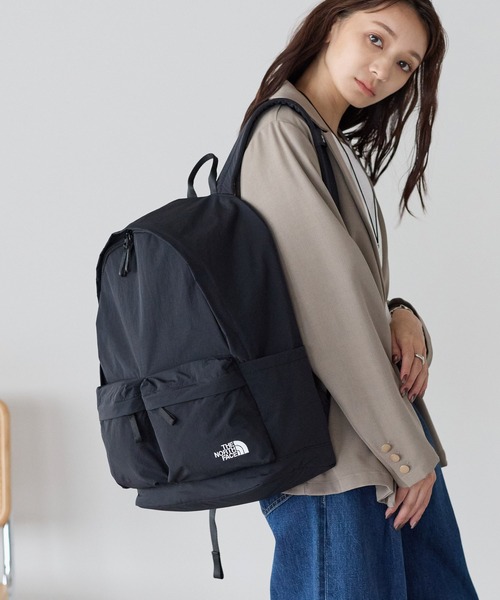 THE NORTH FACE(ザノースフェイス)の「【THE NORTH FACE/ザ・ノースフェイス】軽量 デイリーマルチリュック/バックパック/TNF DAY PACK/ユニセックス(バックパック/リュック・レディース・ブラック・FREE)」の16枚目の写真