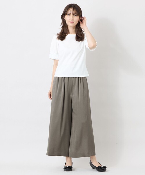 TO BE CHIC（トゥー ビー シック）の「フラワーチュール ドッキングカットソー（Tシャツ/カットソー・レディース・ブラック/オフホワイト・40）」の10枚目の写真