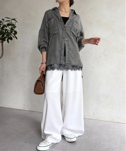 Jena espace merveilleux(ジェナ エスパスメルヴェイユ)の「テンセルバックシャーリングシャツ(シャツ/ブラウス・レディース・ブルー/グレー/サックスブルー・FREE)」の4枚目の写真