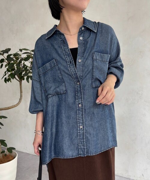 Jena espace merveilleux(ジェナ エスパスメルヴェイユ)の「テンセルバックシャーリングシャツ(シャツ/ブラウス・レディース・ブルー/グレー/サックスブルー・FREE)」の14枚目の写真