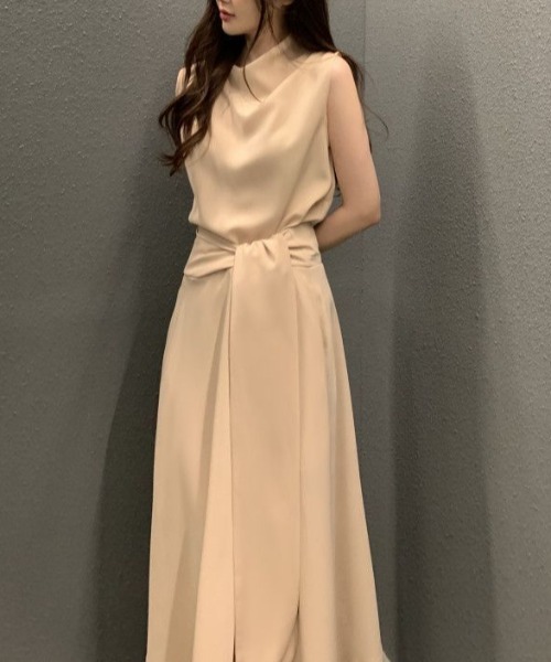 Aelina(エリナ)の「リボンノースリーブワンピース(ワンピース・レディース・ピンク/ネイビー/ベージュ・L/M)」の17枚目の写真