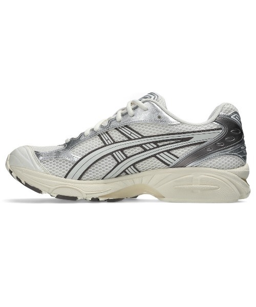 ASICS(アシックス)の「ASICS GEL-KAYANO 14(アシックス ゲルカヤノ 14)(スニーカー・メンズ・シルバー系/ブラック系・28cm/28.5cm/29cm/25cm/25.5cm/26cm/26.5cm/27cm/27.5cm/23cm/23.5cm/24cm/24.5cm)」の12枚目の写真