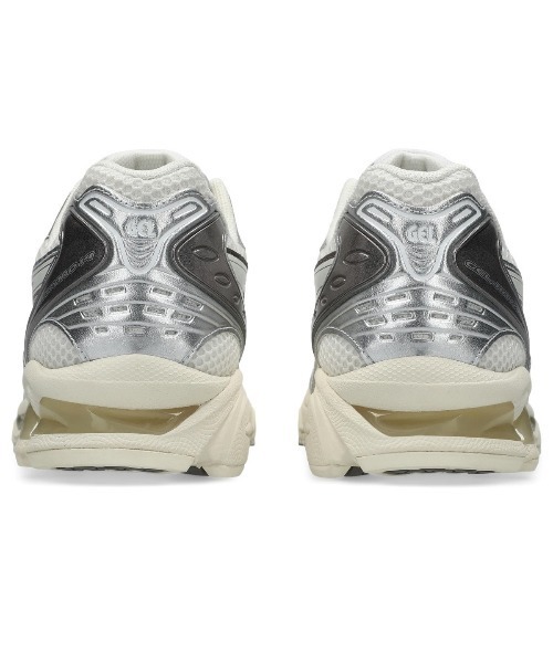ASICS(アシックス)の「ASICS GEL-KAYANO 14(アシックス ゲルカヤノ 14)(スニーカー・メンズ・シルバー系/ブラック系・28cm/28.5cm/29cm/25cm/25.5cm/26cm/26.5cm/27cm/27.5cm/23cm/23.5cm/24cm/24.5cm)」の14枚目の写真