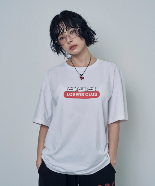 LOSERS CLUB(ルーザーズクラブ)の「GUMS ロゴグラフィック半袖Tシャツ ホワイト(Tシャツ/カットソー・レディース・その他・1(M)/2(L)/0)」の3枚目の写真