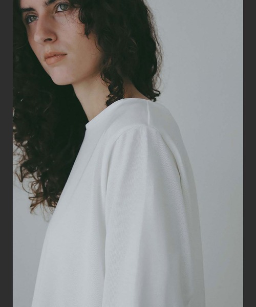 HER.(ハー)の「コットンチュニックプルオーバー(Tシャツ/カットソー・レディース・ホワイト/ブラック・フリー)」の9枚目の写真