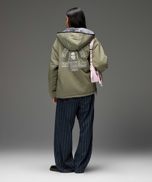 X-girl(エックスガール)の「BRUSHED COLLAGE GRAPHIC REVERSIBLE BOA BLOUSON(その他アウター・レディース・ベージュ/グレー/ピンク・S/M)」の14枚目の写真