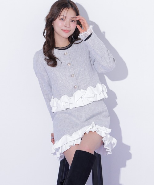JILL by JILL STUART(ジルバイジルスチュアート)の「<セットアップ対応>ホイップフリルツイードジャケット(テーラードジャケット・レディース・ブラック/グレー・FREE)」の2枚目の写真