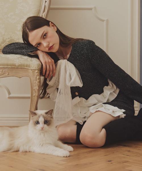JILL by JILL STUART(ジルバイジルスチュアート)の「<セットアップ対応>ホイップフリルツイードジャケット(テーラードジャケット・レディース・ブラック/グレー・FREE)」の1枚目の写真
