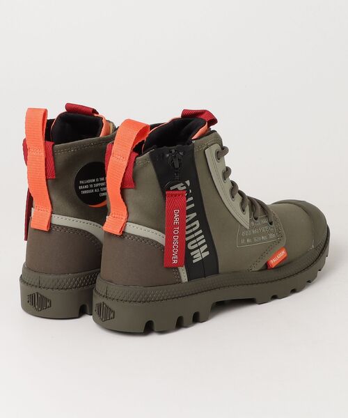 PALLADIUM（パラディウム）の「PAMPA HI DARE ZIP パンパ ハイ デア ジップ スニーカー（スニーカー・メンズ・ベージュ/ブラック/オフホワイト/カーキ・22.5cm/23.5cm/23cm/24.5cm/24cm/25.5cm/25cm/26.5cm/26cm/27.5cm/27cm/28cm/29cm）」の7枚目の写真