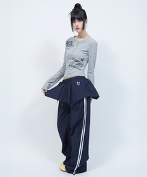 LMR（エルエムアール）の「レイヤードトラックナイロンスカートパンツ NAVY（その他パンツ）」